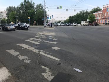 Фото Жителей Челябинска бесит убогая разметка на улицах города