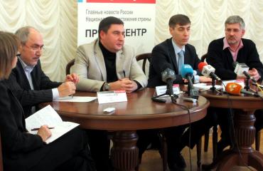 Фото Челябинские экономисты посоветовали начинать копить на черный день