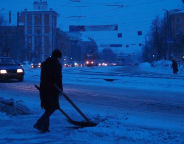 Фото Челябинские приставы возьмут на контроль обязательные работы
