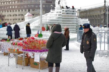 Фото Общественный порядок в праздник Рождества в Челябинске будут охранять более 200 полицейских и казаки