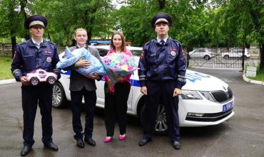 Фото Полицейские Магнитогорска помогли родить