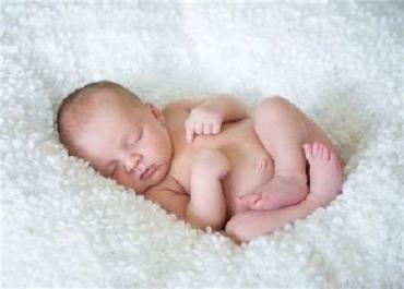 Фото Челябинские врачи выхаживают самых маленьких новорожденных