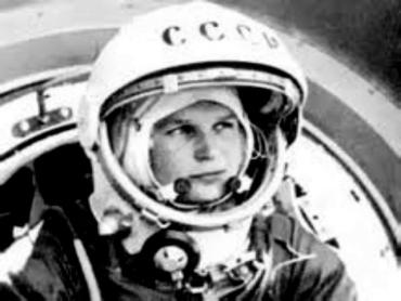 Фото Первая женщина-космонавт мира сегодня отмечает юбилей