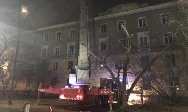 Фото В Копейске более ста человек эвакуировали из-за ночного пожара в жилом доме