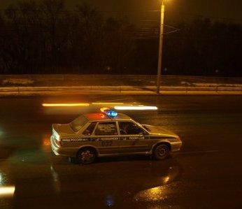 Фото На северо-западе Челябинска иномарка влетела в киоск