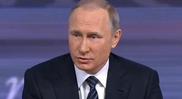 Фото Коркинская журналистка приблизилась к Путину