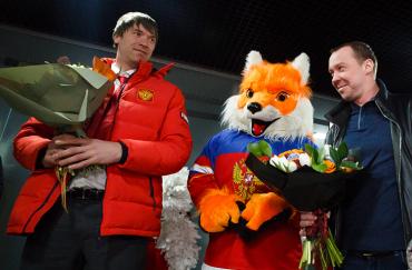 Фото Магнитогорск встретил олимпийских чемпионов