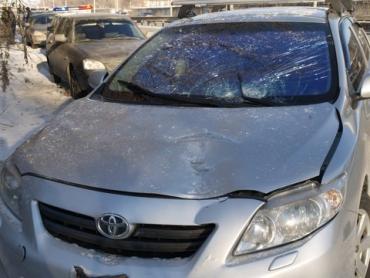 Фото В Челябинске на пешеходном переходе иномарка насмерть сбила женщину