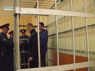 Фото Подсудимых по делу о ДТП на Доватора оставили под стражей еще на полгода