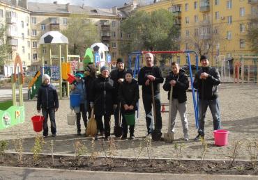 Фото В Магнитогорске создали двор-сад