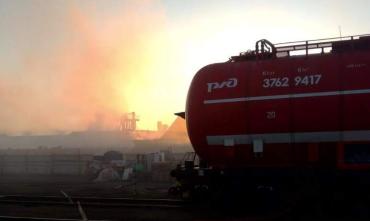Фото Пожарный поезд ЮУЖД оказал помощь в тушении пожара в Оренбургской области