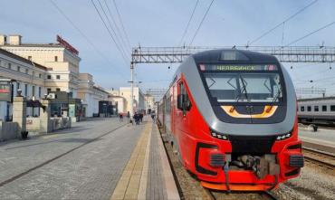 Фото В выходные увеличили число вагонов в Орлане между Челябинском и Екатеринбургом