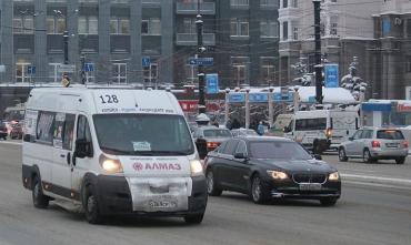Фото В Челябинске впервые зафиксированы пробки 11 баллов на улицах города