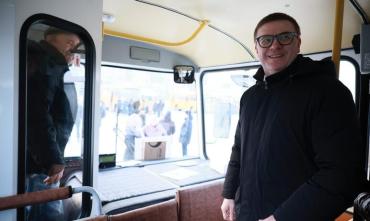 Фото Муниципалитеты Челябинской области получили еще 49 школьных автобусов