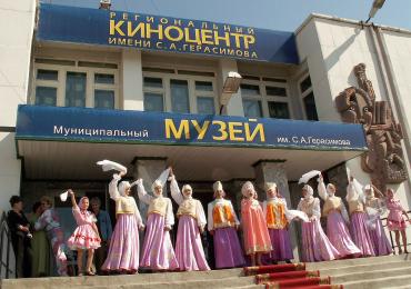 Фото В День российского кино в Челябинской области состоится праздник  южноуральских фильмов