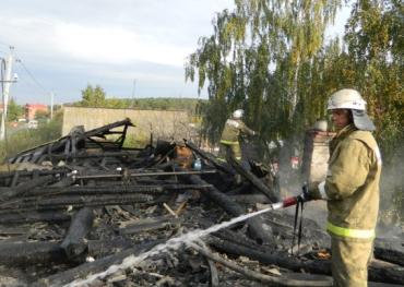 Фото В Копейске в огне погибли два мальчика