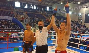 Фото Копейчанин Виктор Михайлов стал чемпионом мира по кикбоксингу