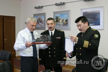 Фото Виктор Рашников поздравил экипаж субмарины «Магнитогорск» с юбилеем