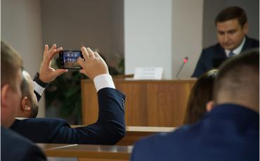 Фото В Магнитогорске собрались молодые депутаты всего региона