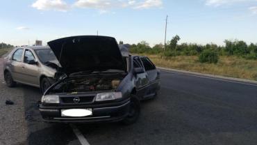 Фото Семья из Челябинской области разбилась в тройном ДТП в Оренбуржье