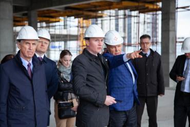Фото Проверяющий : Есть отставание по срокам строительства некоторых объектов к саммитам в Челябинске