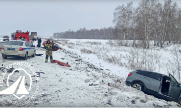 Фото В Челябинской области насмерть разбились двое молодых водителей, пять человек ранены