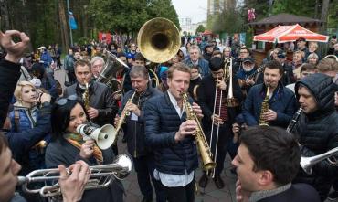 Фото В Челябинске начался джазовый фестиваль: с новыми именами и на новых площадках 
