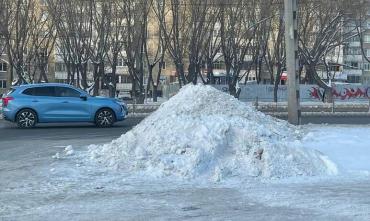 Фото В Челябинске зафиксирован незаконный сброс снега