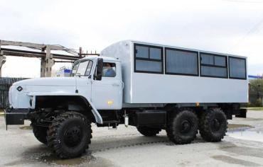 Фото АЗ «Урал» улучшает потребительские свойства вахтовых автобусов