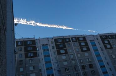 Фото Каждому южноуральцу дали шанс стать знаменитым с метеоритом