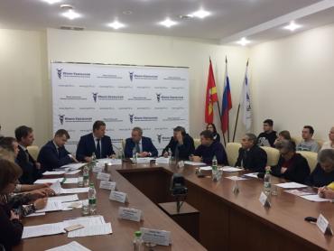 Фото В Челябинске на крышах домов могут появиться скверы
