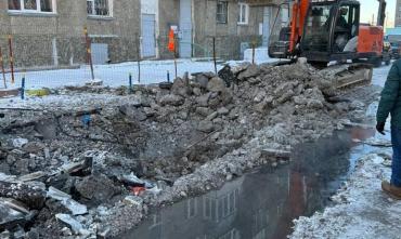 Фото В Ленинском районе Челябинска затопило подвалы жилых домов