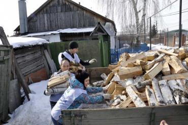 Фото Тимуровцы «Соцгорода» спешат на помощь