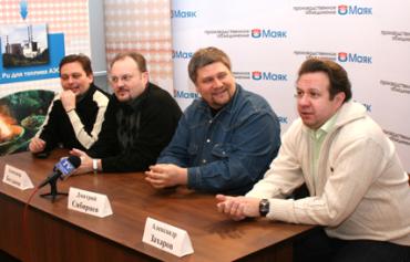 Фото В Озерске выступили солисты арт-проекта «ТенорА ХХI века»