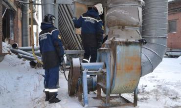 Фото В Челябинске рабочего затянуло в аппарат для измельчения древесины