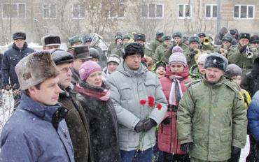 Фото В Чебаркуле прошел митинг с ветеранами афганской войны