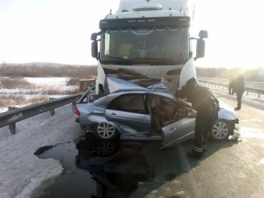 Фото На М-5 в Челябинской области затруднено движение из-за крупного ДТП. Двое погибших