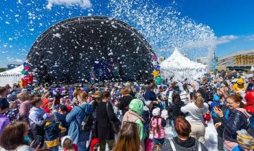Фото «Единорожок» снова в Челябинске: горожан приглашают на фестиваль мороженого