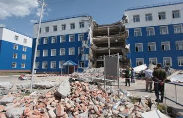 Фото Срочник из Копейска, пострадавший при обрушении казармы под Омском, пришел в себя