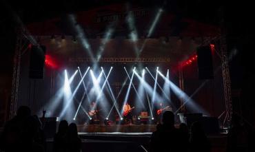 Фото В День города на сцене: фестиваль «В ритме рока» объявил о приеме заявок