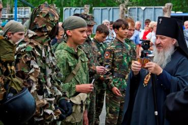 Фото В челябинской школе откроется фотовыставка «Антитеррор» в память о жертвах Беслана