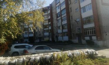 Фото В Златоусте жители многоэтажки жалуются на долгую жизнь без горячей воды