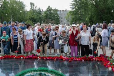 Фото Мякуш: 78 лет отделяют нас от одного из самых трагичных дней в истории нашей страны. Но народная память жива