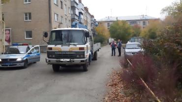Фото В Южноуральске грузовик задавил мужчину, просившего денег