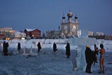 Фото Митрополит Никодим совершил литургию и великое освящение воды