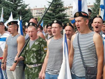 Фото В Советском районе Челябинска повязали двоих наркоторговцев