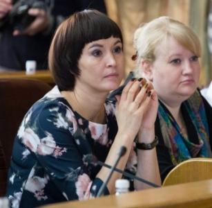 Фото Омбудсмен Челябинской области встанет на защиту непривитых детей, которых не пускают в школы и детсады