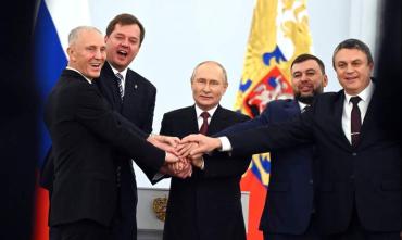 Фото Подписаны договоры о включении в состав России четырех новых субъектов