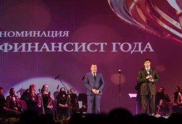 Фото Председатель Правления Челябинвестбанка Сергей Бурцев стал лауреатом премии "Человек года-2017"