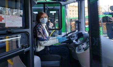 Фото В Челябинске общественного транспорта стает больше